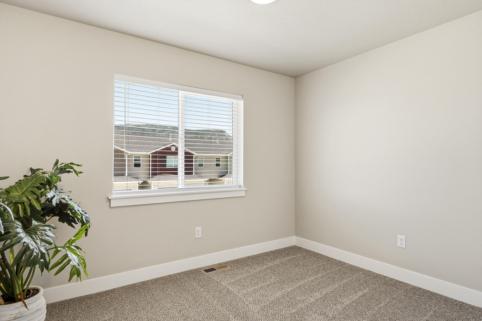 3057 N 125 E, Cedar City, photo 25 of 41