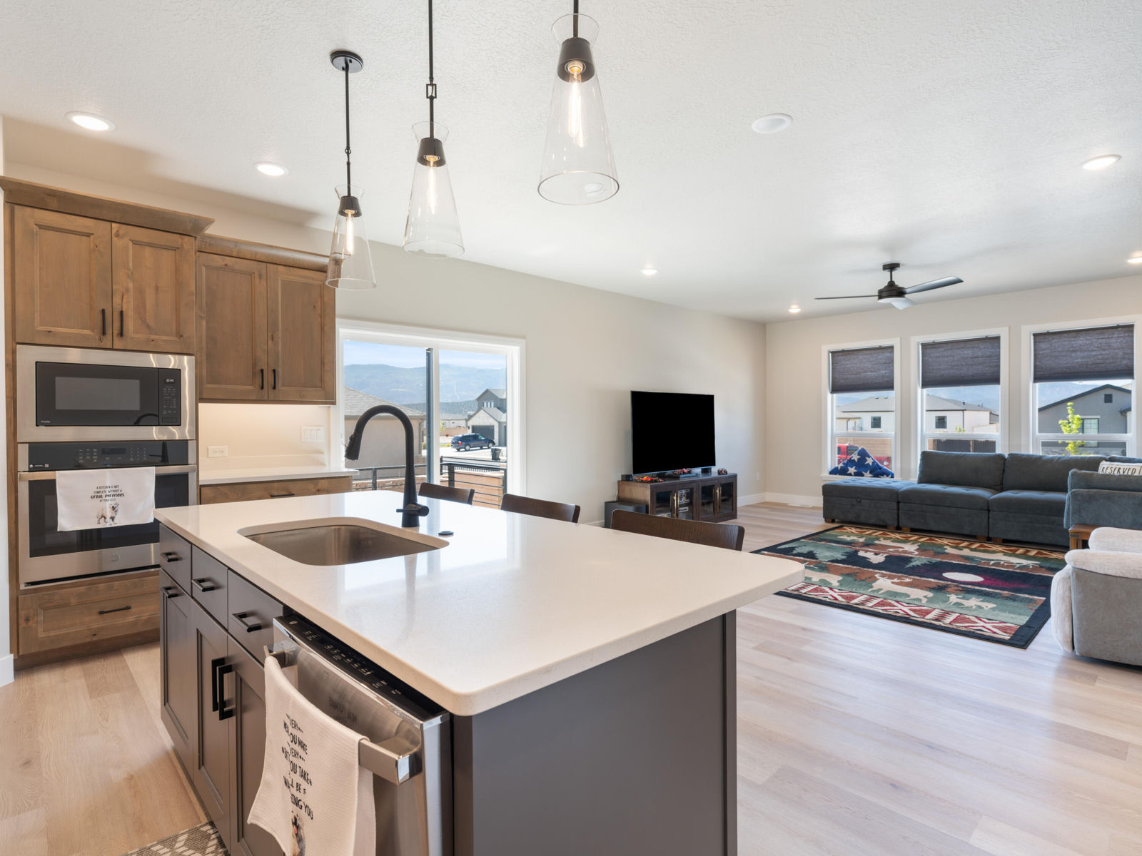 4648 W 250 N, Cedar City, photo 15 of 47