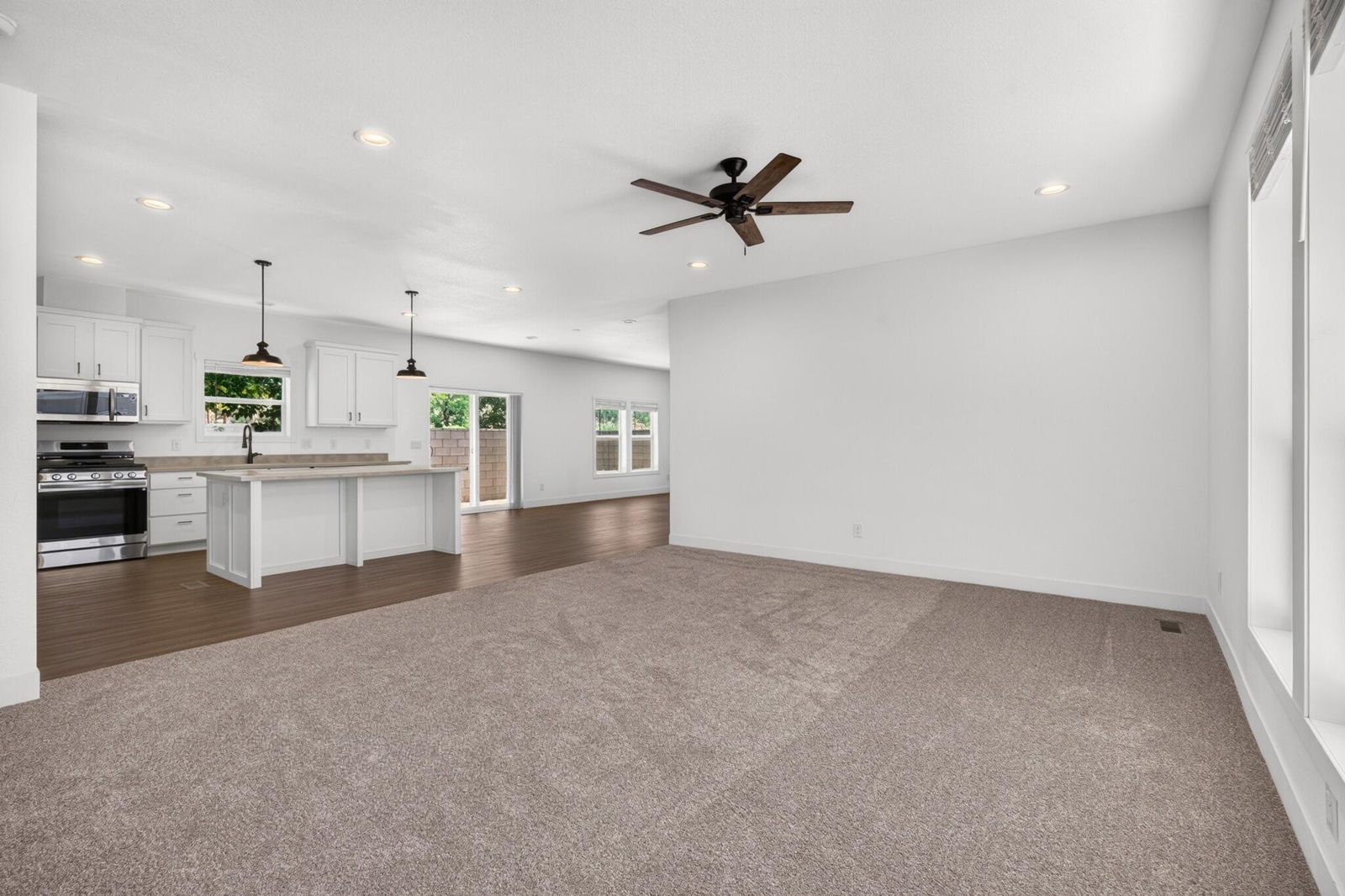 476 E Jessop Ave, Hildale, photo 18 of 48