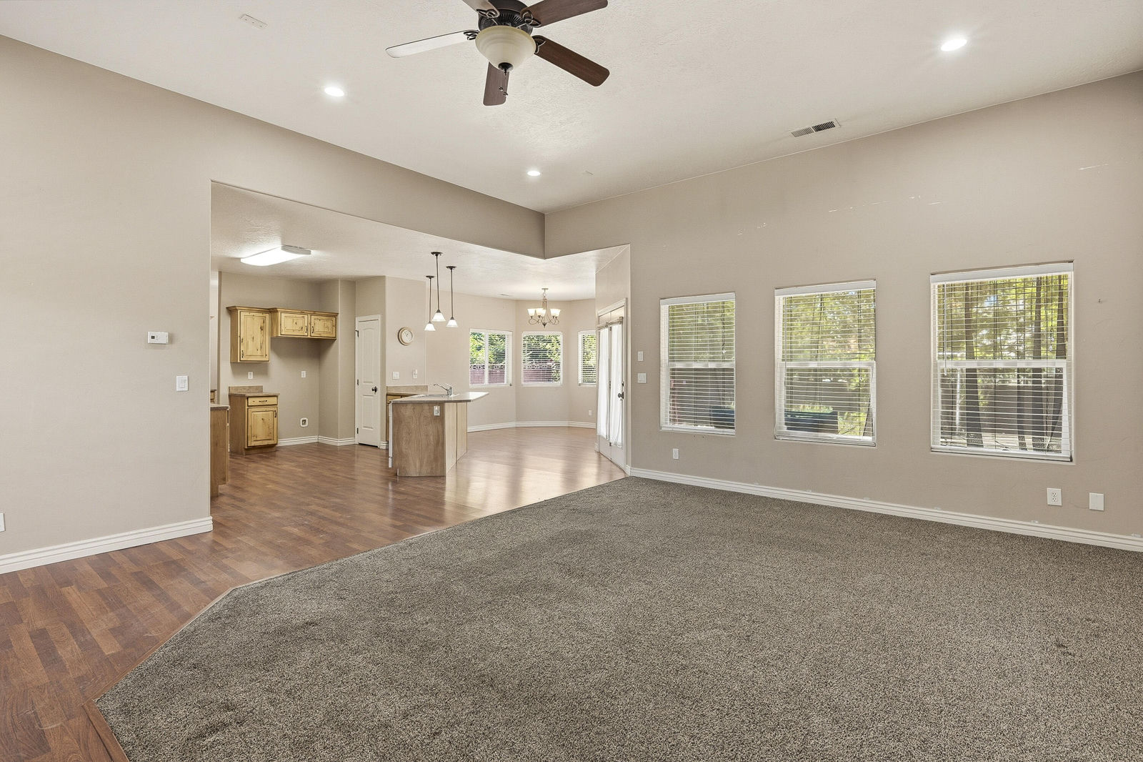 180 S 2875 W, Cedar City, photo 4 of 43