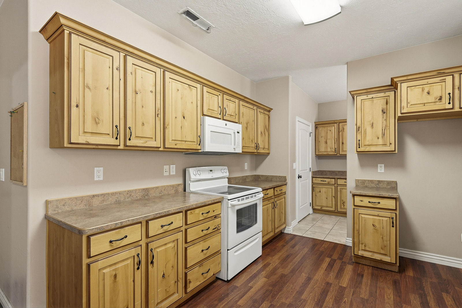 180 S 2875 W, Cedar City, photo 12 of 43