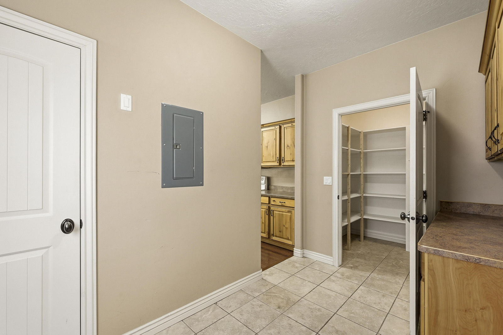 180 S 2875 W, Cedar City, photo 16 of 43