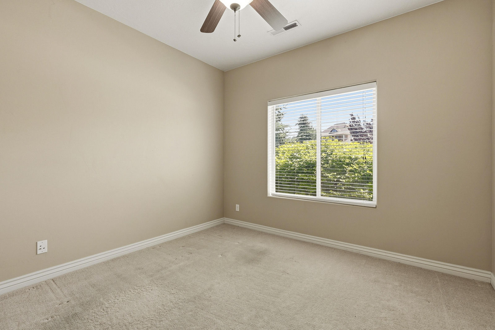 180 S 2875 W, Cedar City, photo 25 of 43