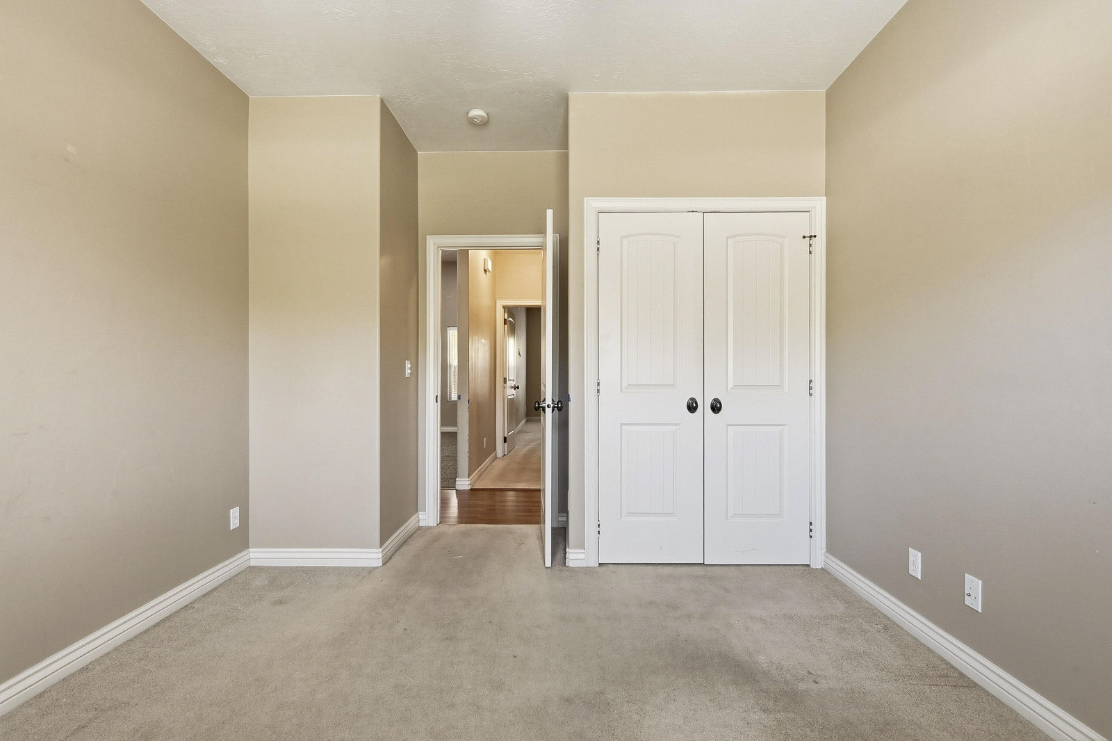 180 S 2875 W, Cedar City, photo 26 of 43