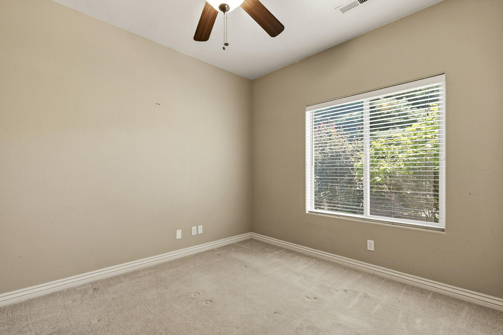 180 S 2875 W, Cedar City, photo 27 of 43
