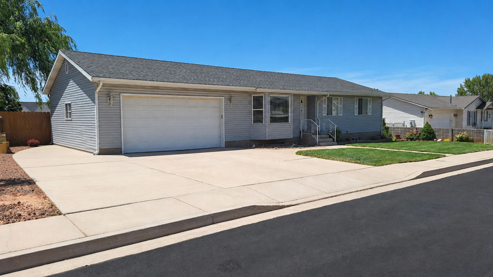 1659 N 175 W, Cedar City, photo 2