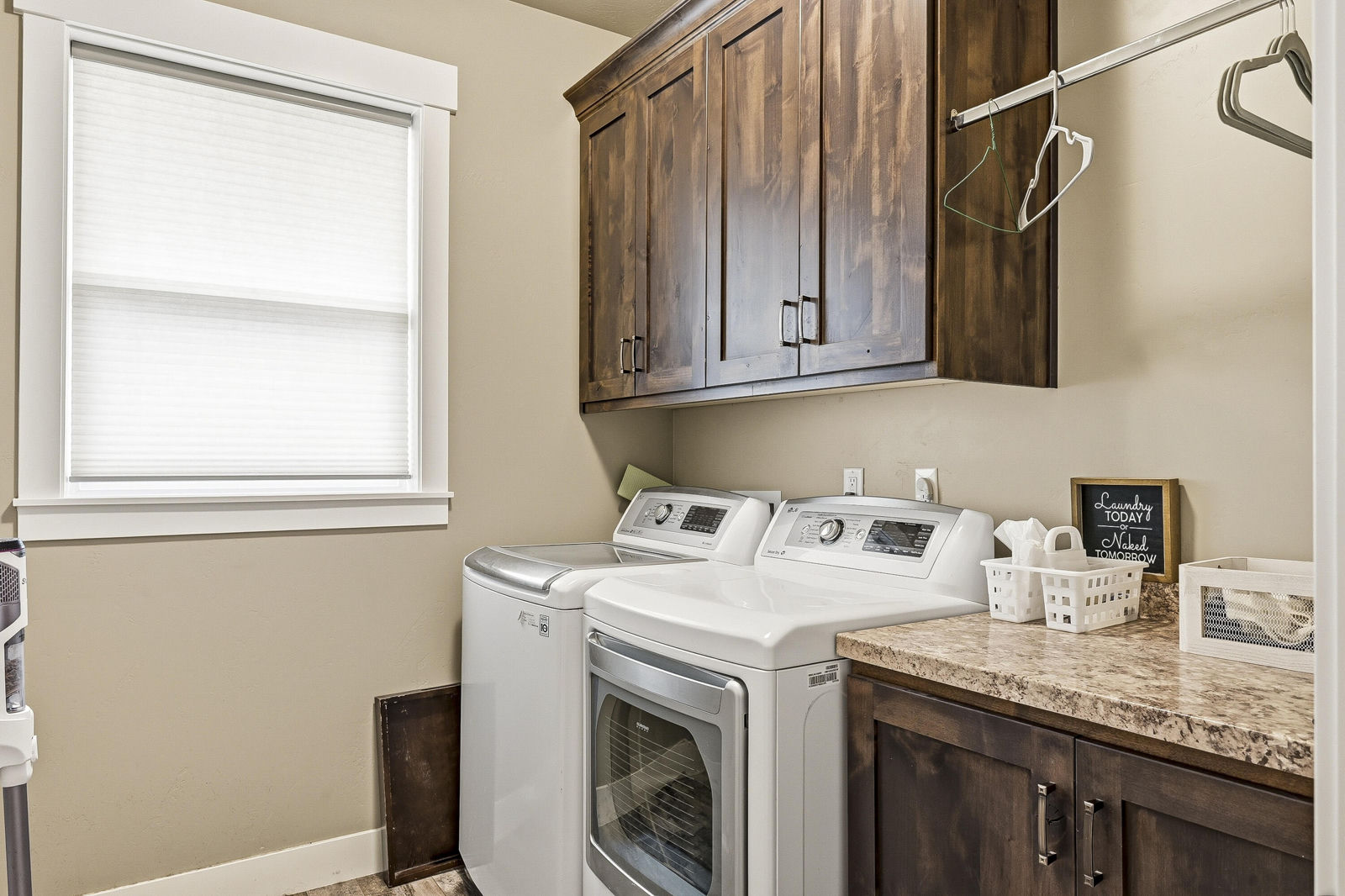 4769 N 2525 W, Cedar City, photo 17 of 48