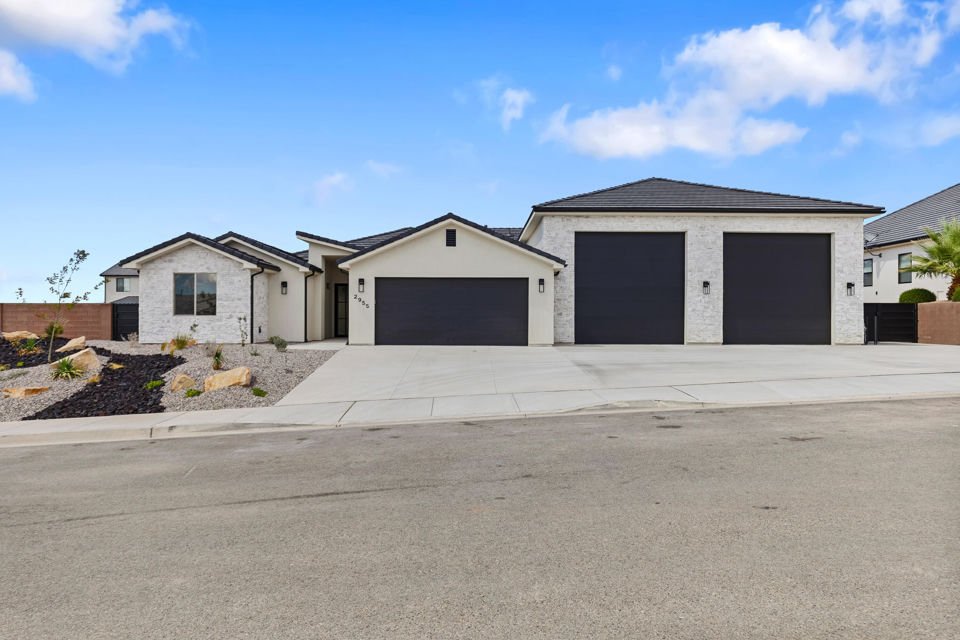 2955 E Rimrunner DR, St George