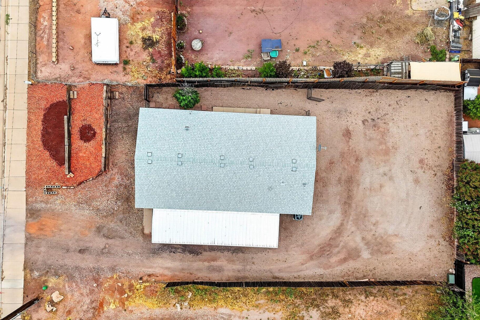340 E Telegraph ST, Washington, photo 2 of 32