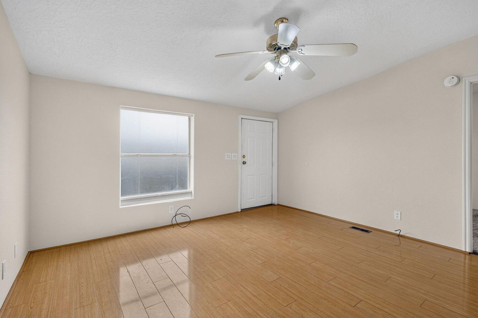 340 E Telegraph ST, Washington, photo 4 of 32