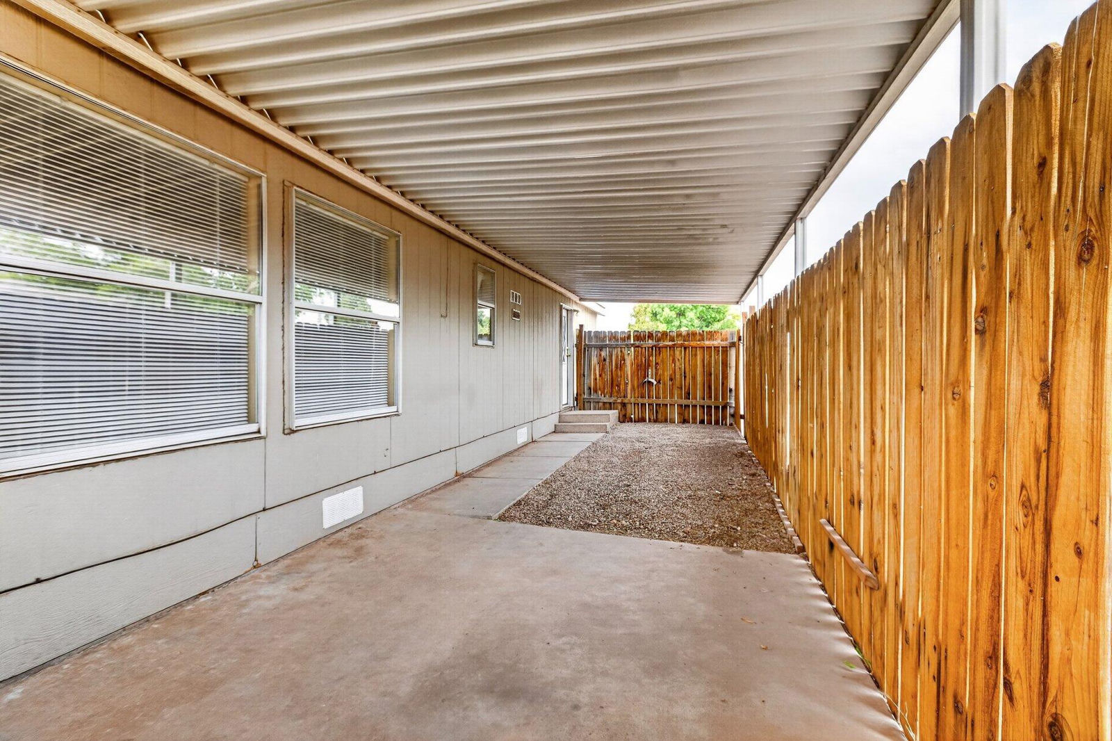 340 E Telegraph ST, Washington, photo 23 of 32