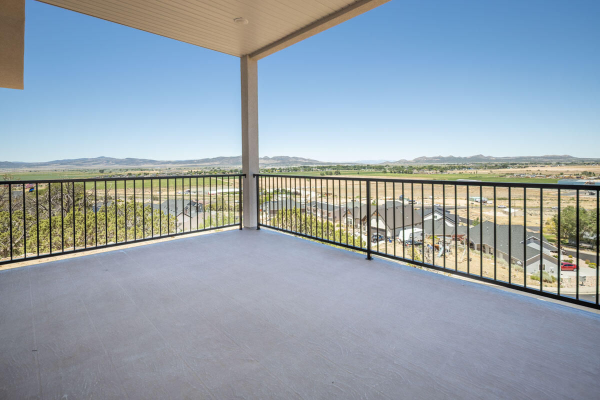 3256 W Kingsbury DR, Cedar City, photo 8 of 26