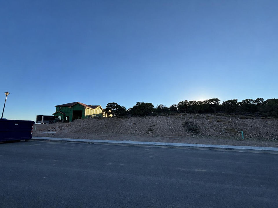 1658 S Mountain Ranch RD, Cedar City, photo 2