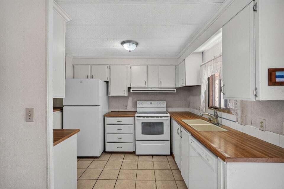 2055 W 1760 N, St George, photo 12 of 39
