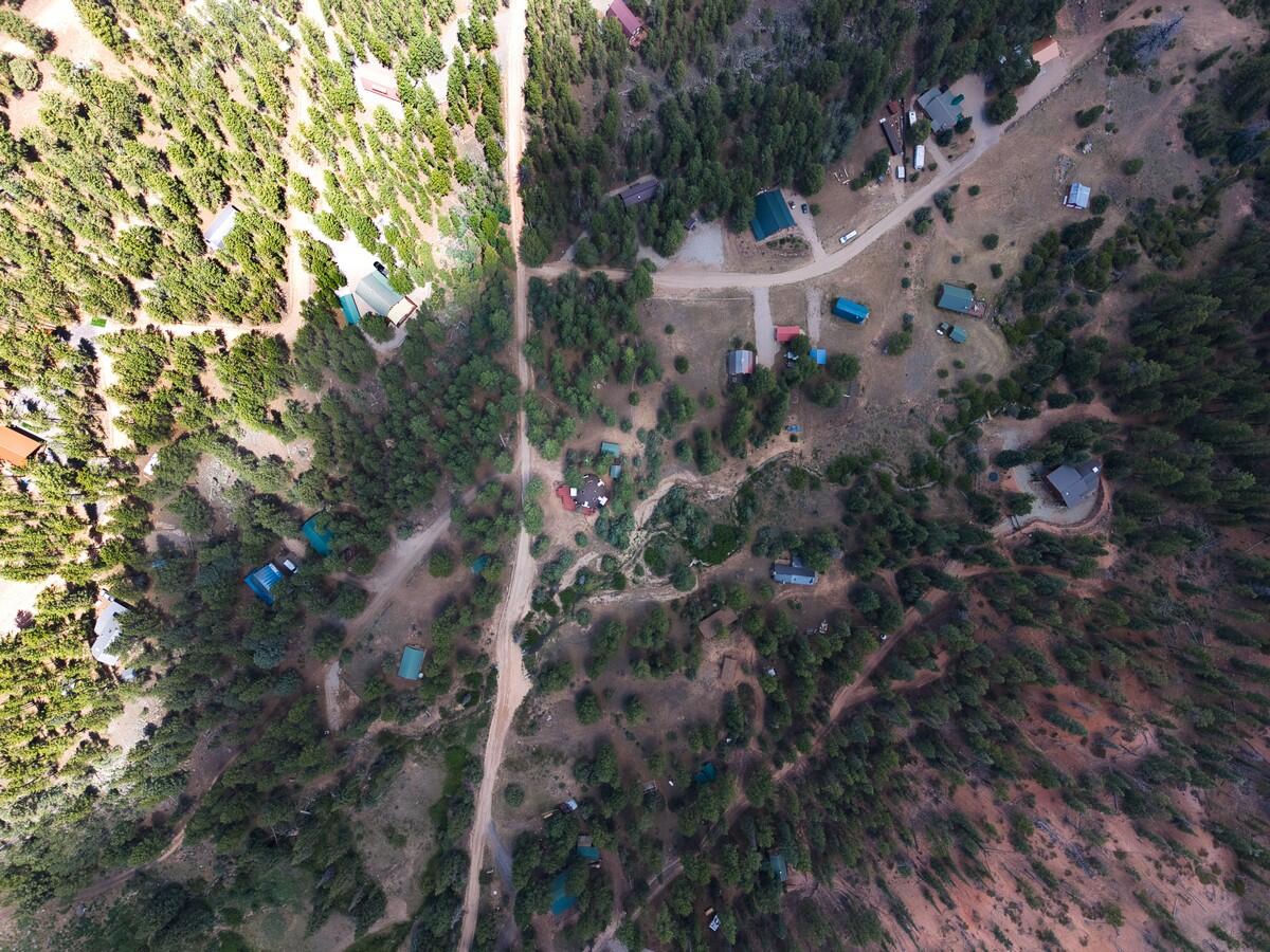 105 S Meadow DR, Mammoth Creek, photo 48 of 50