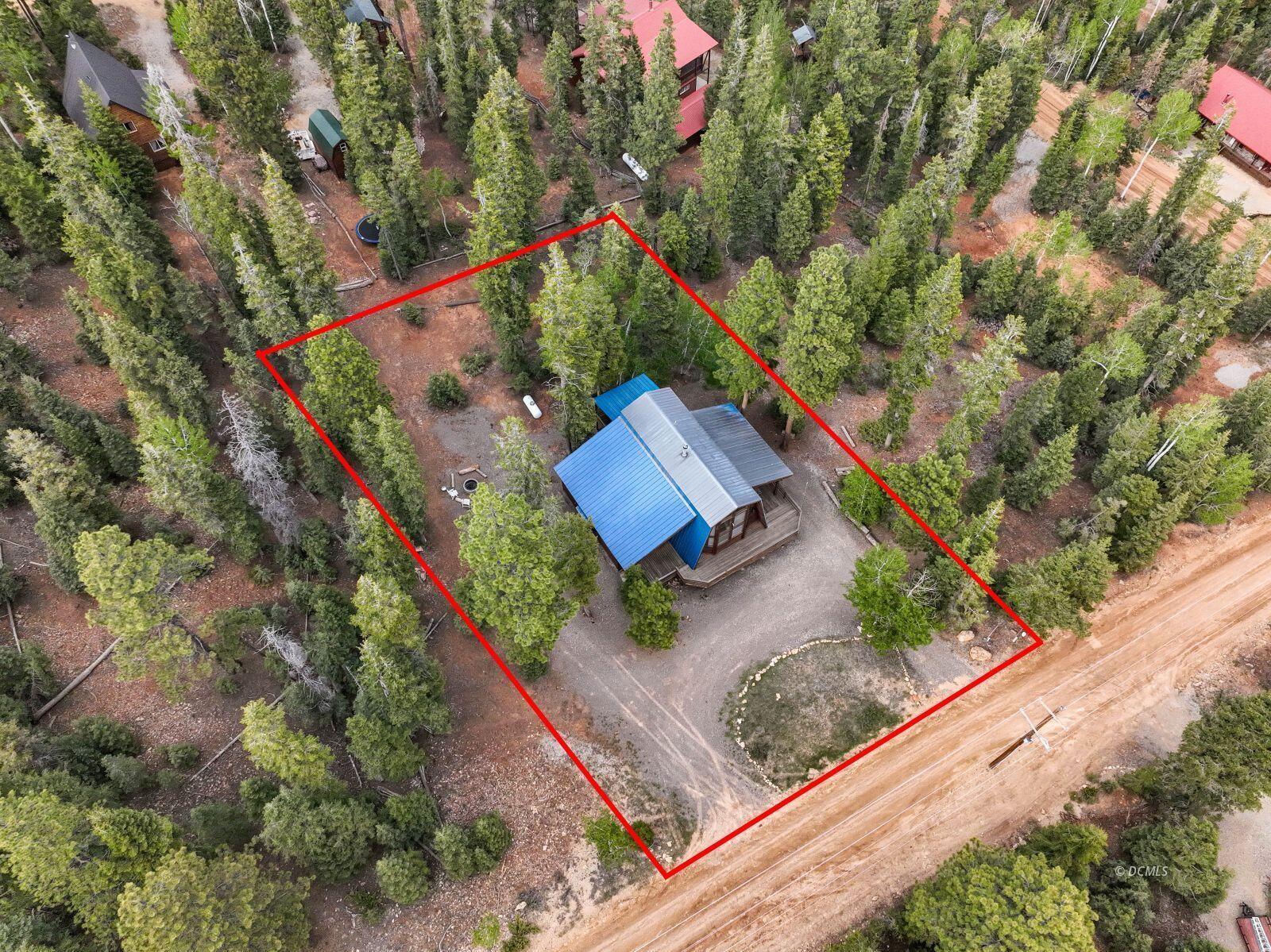 975 Bonanza RD, Duck Creek Village, photo 5 of 42