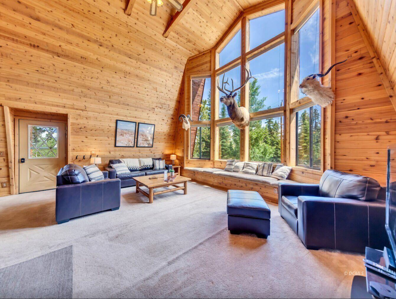 975 Bonanza RD, Duck Creek Village, photo 6 of 42