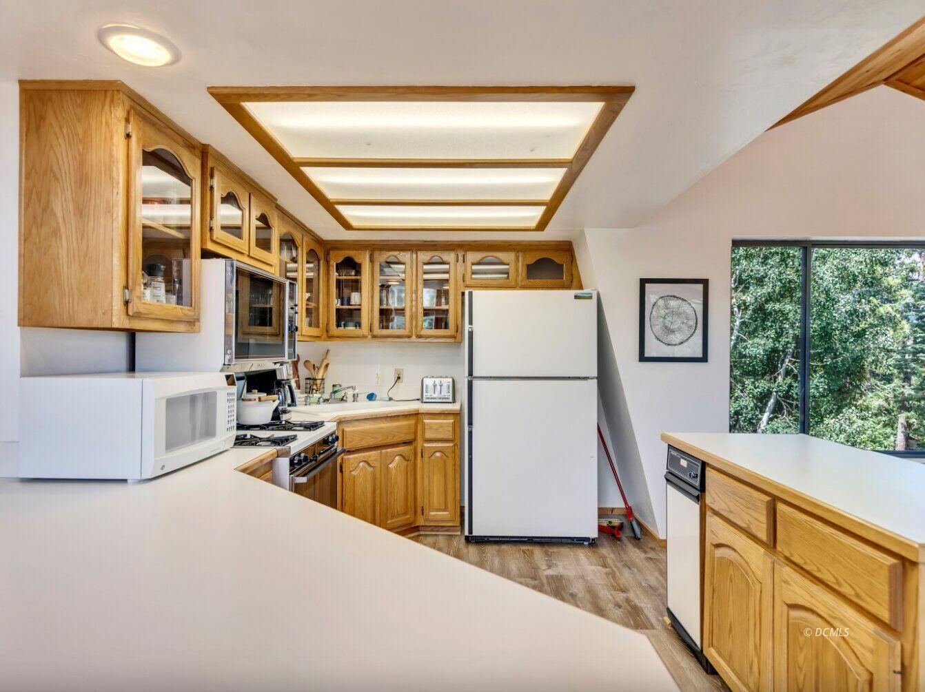 975 Bonanza RD, Duck Creek Village, photo 17 of 42