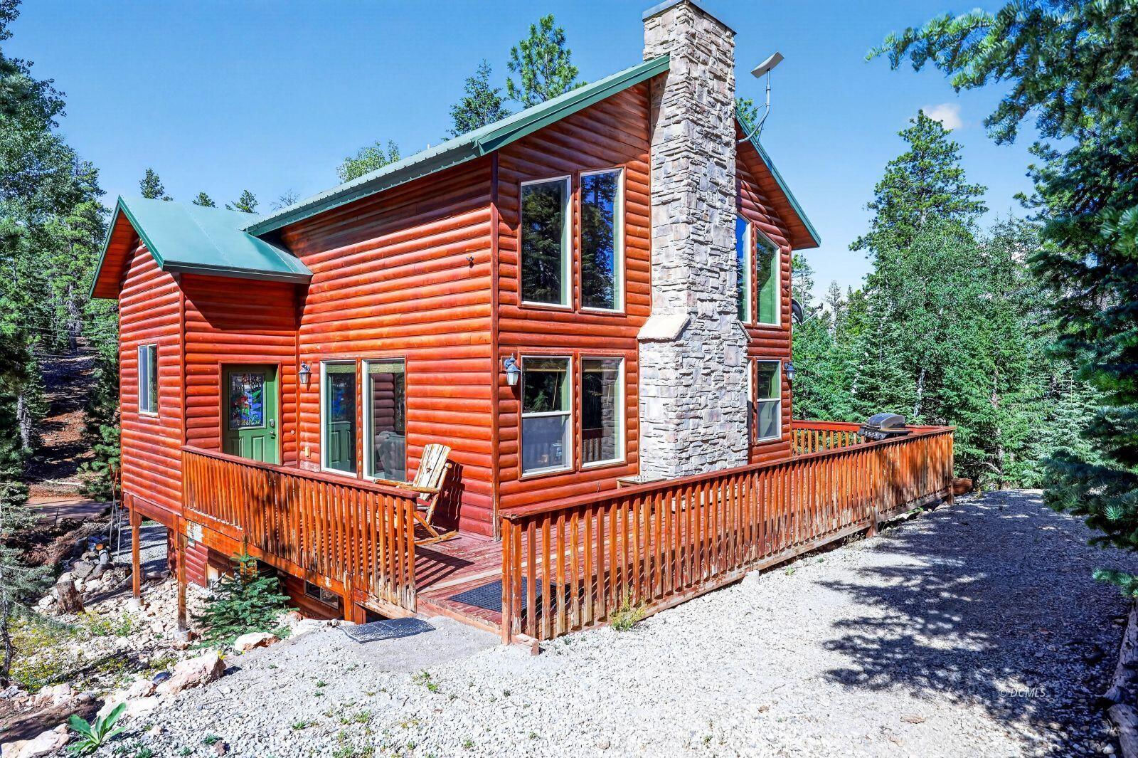 4125 Spring DR, Duck Creek Village, photo 2 of 48