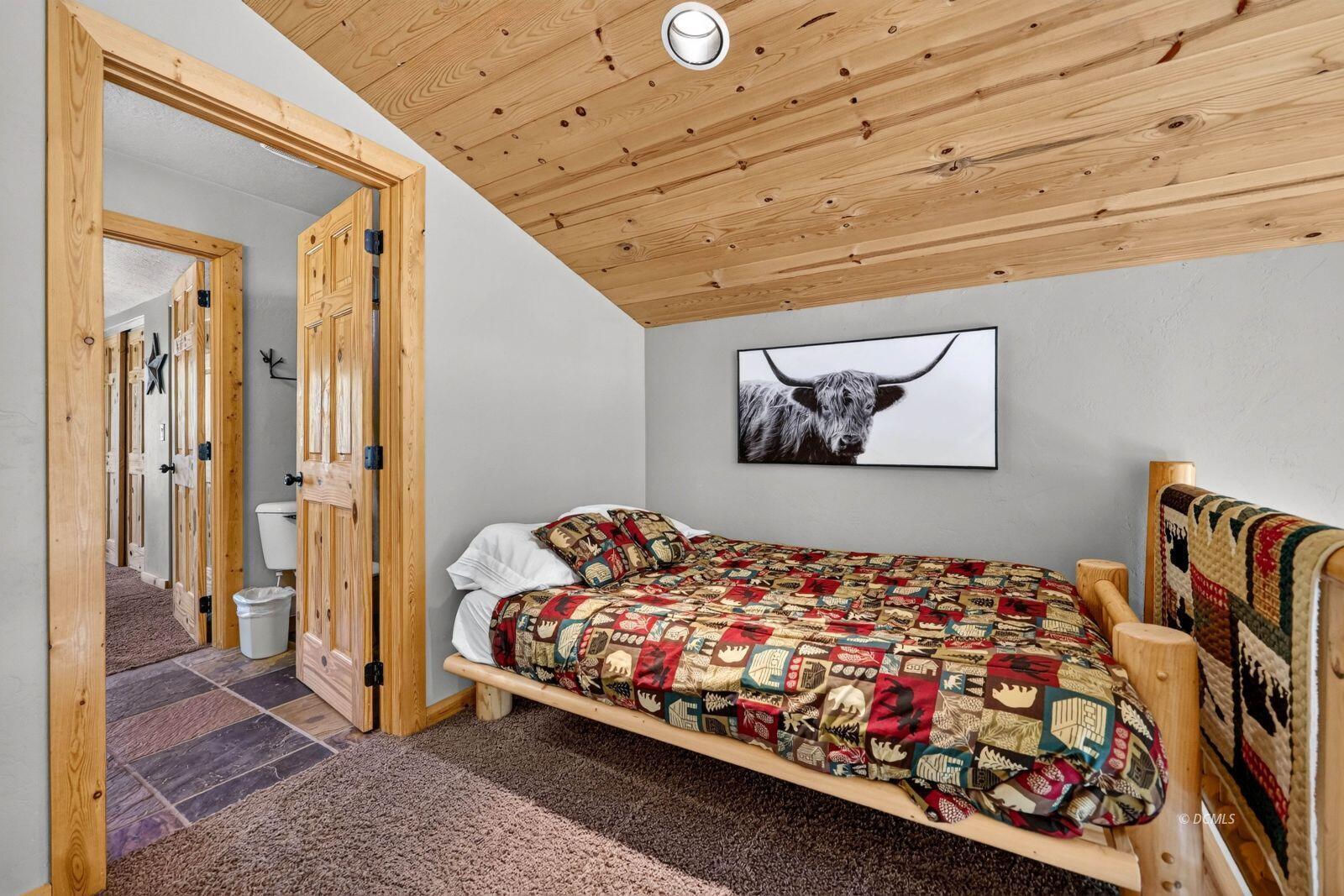 4125 Spring DR, Duck Creek Village, photo 16 of 48