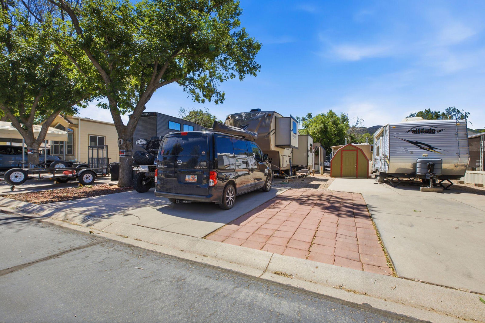 415 Kari, Parowan, photo 4 of 13