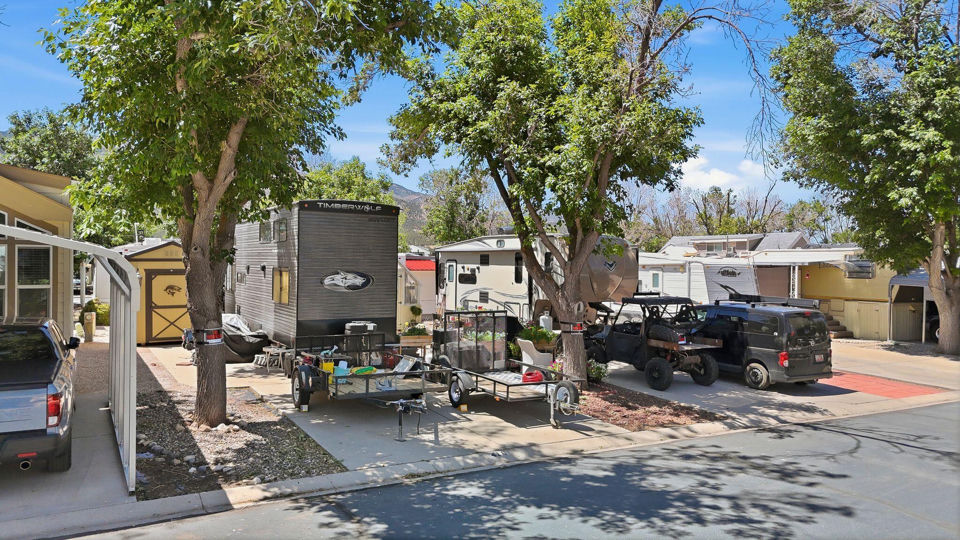 416 Kari, Parowan, photo 3