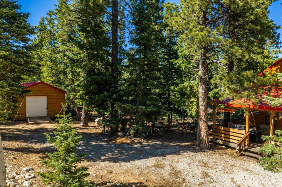 305 Quaking Aspen DR, Duck Creek Village, photo 2