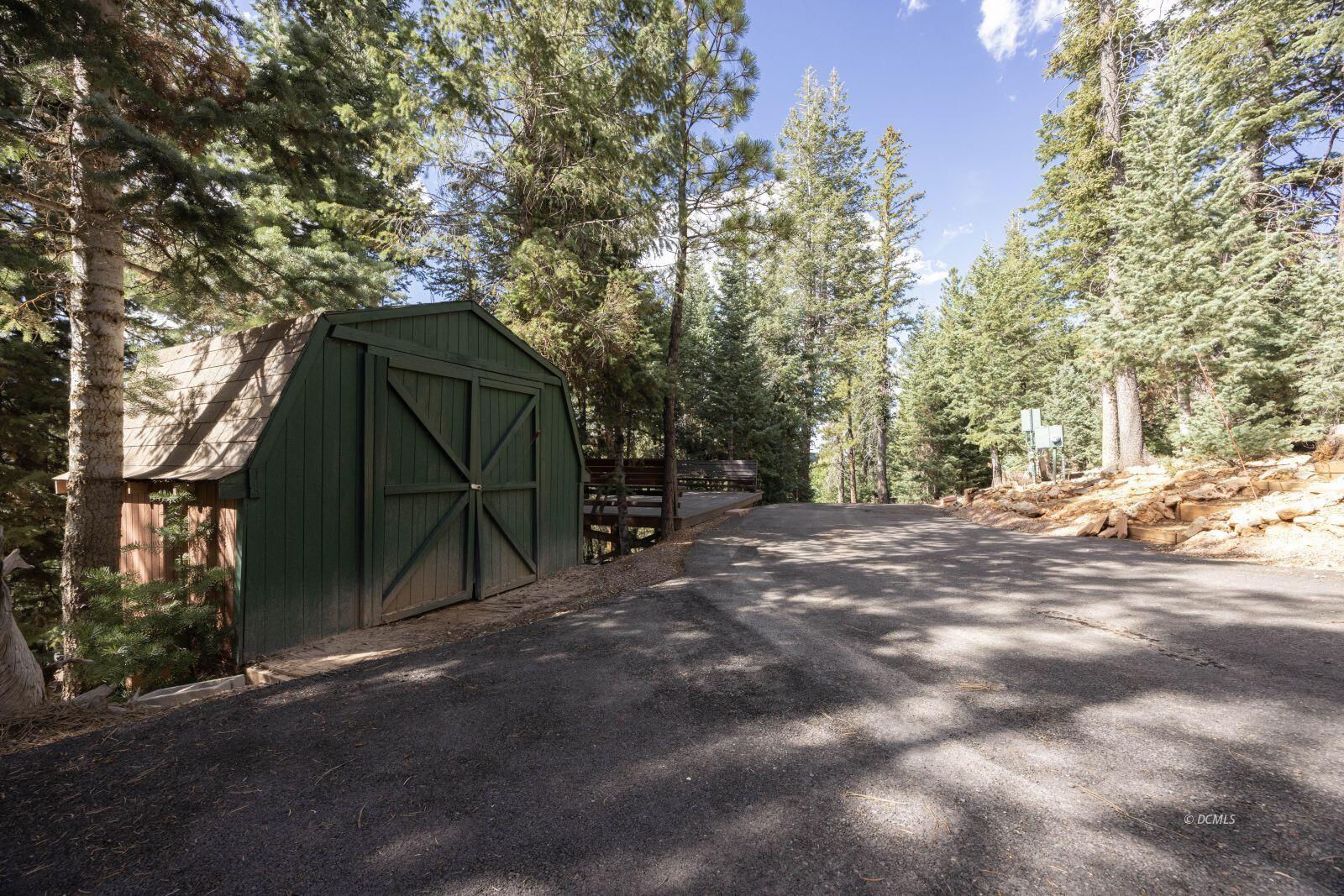175 N Apache Trail, Duck Creek Village, photo 5 of 15