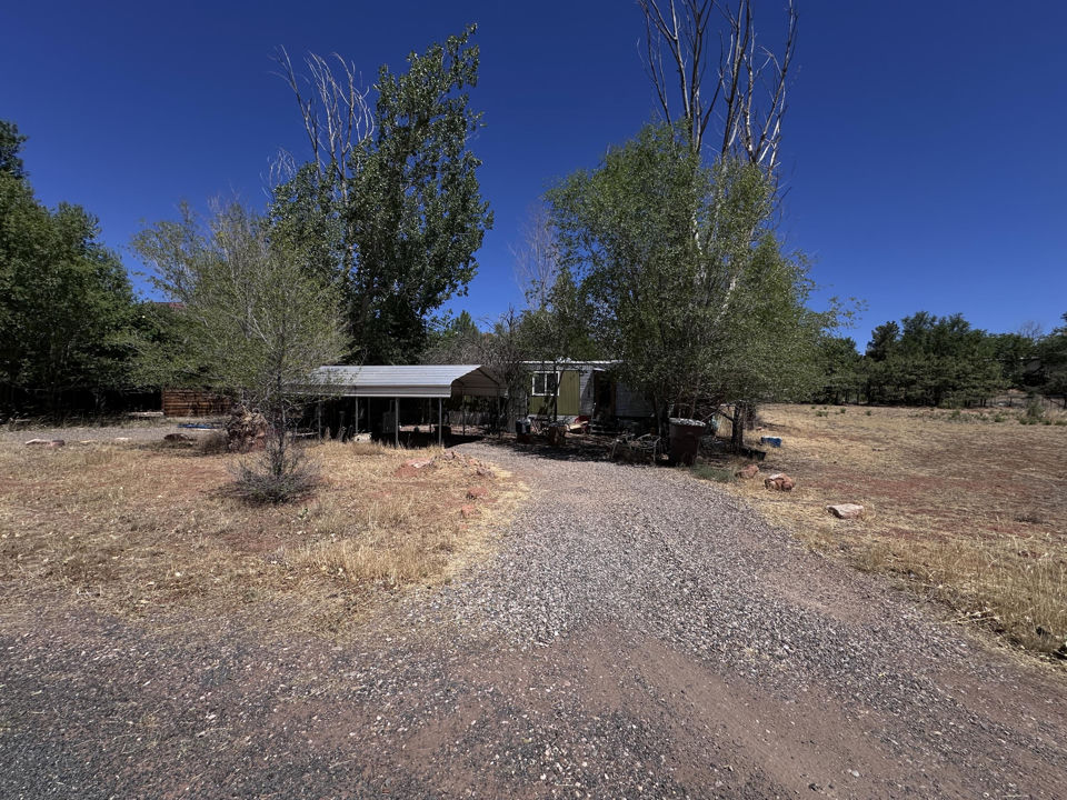 760 W Navajo DR, Kanab