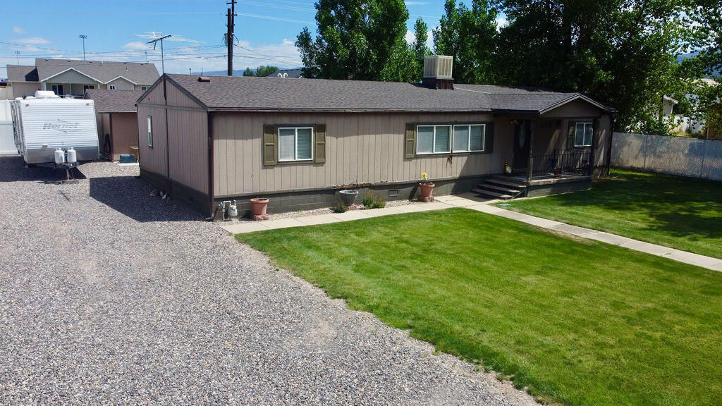 855 E 300 North ST, Beaver, photo 8 of 44