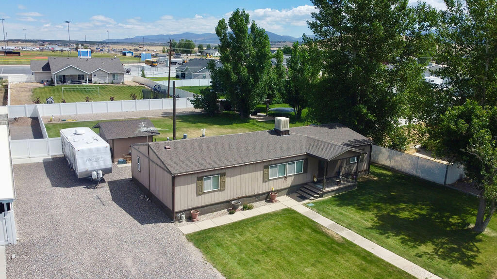 855 E 300 North ST, Beaver, photo 9 of 44
