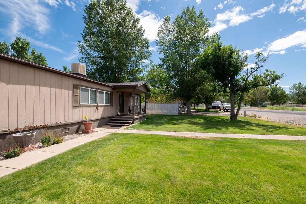 855 E 300 North ST, Beaver, photo 5 of 44