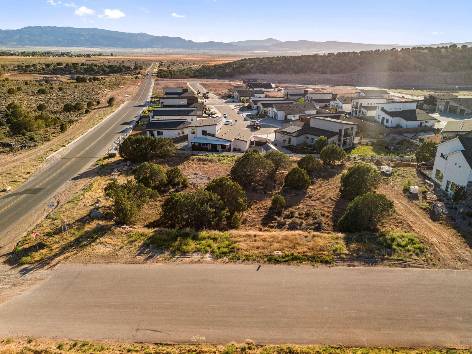 W South Mountain DR, lot 1, Cedar City, photo 4 of 15