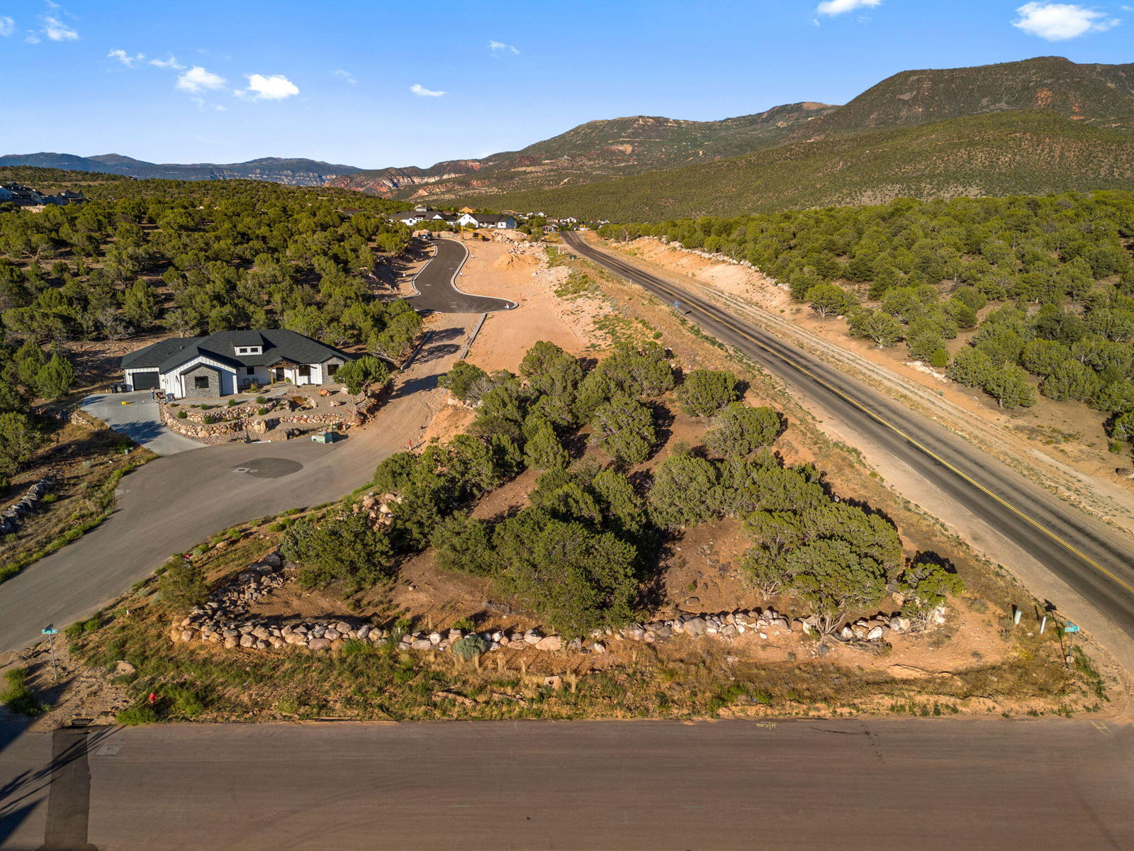 W South Mountain DR, Lot 2, Cedar City, photo 2 of 15