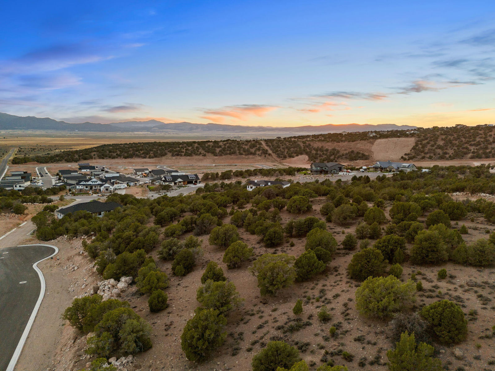 3212 W Moon Crest DR, lot 12, Cedar City, photo 2 of 13