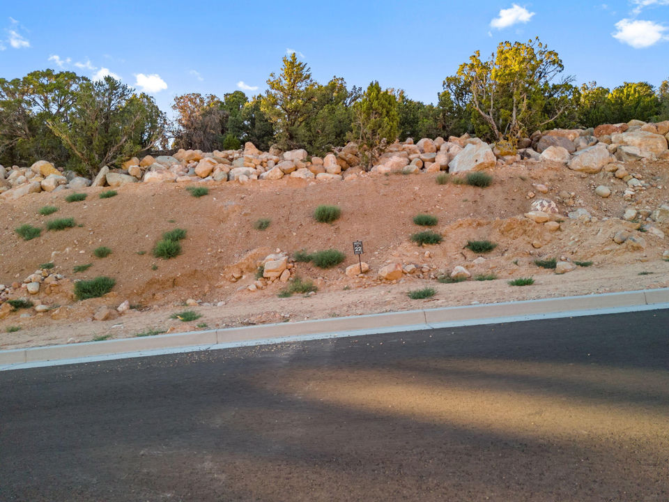 W South Mountain DR, lot 22, Cedar City, photo 3