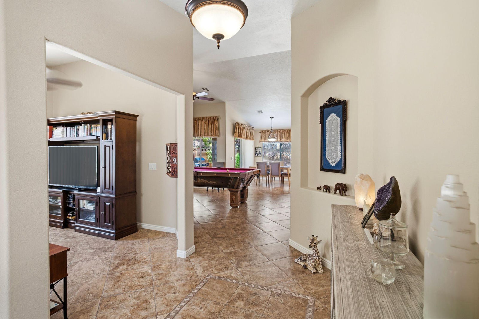 4652 S Medallion DR, St George, photo 5 of 41
