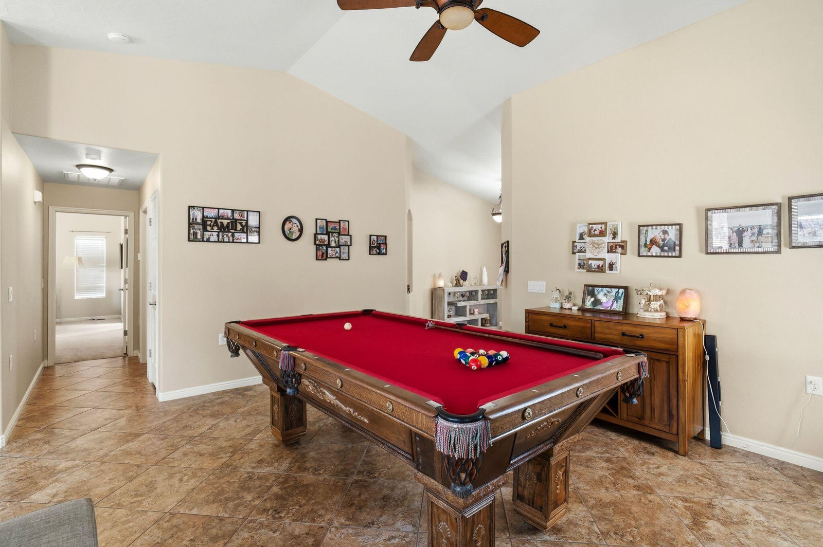 4652 S Medallion DR, St George, photo 8 of 41
