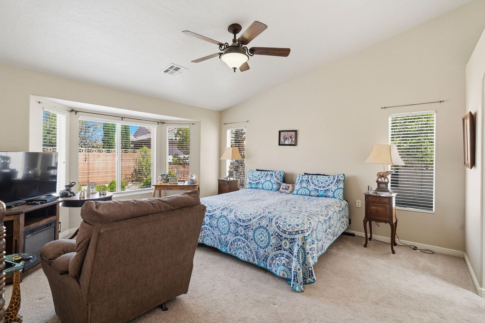 4652 S Medallion DR, St George, photo 14 of 41