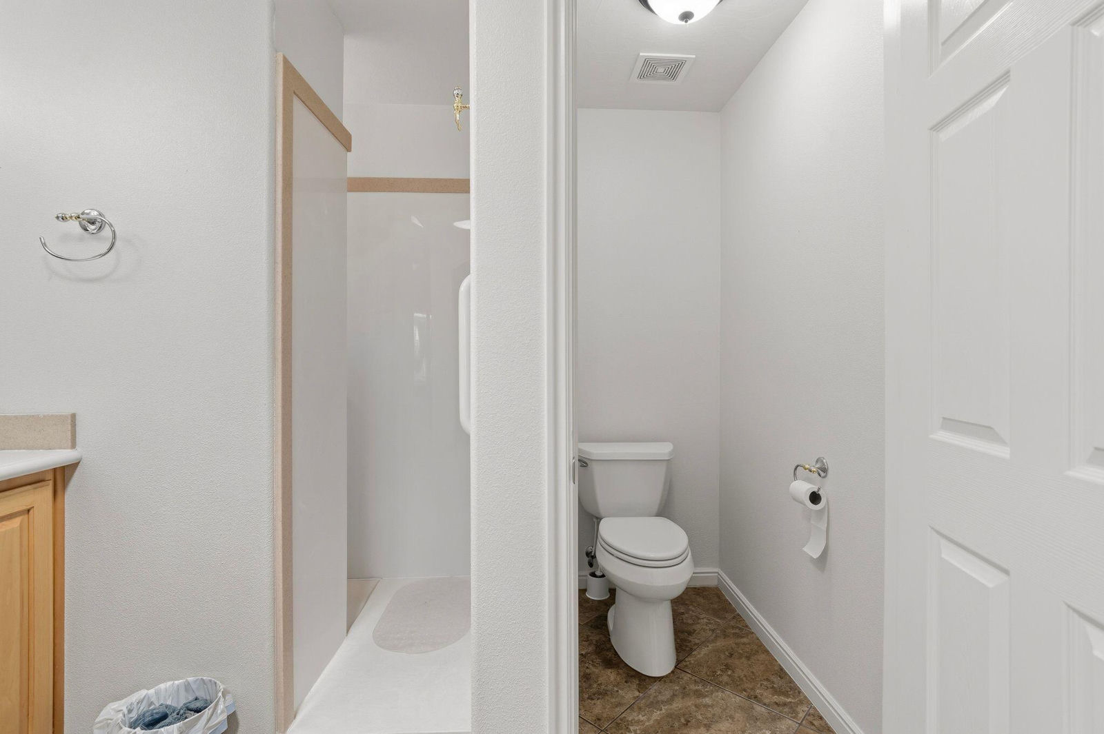4652 S Medallion DR, St George, photo 17 of 41