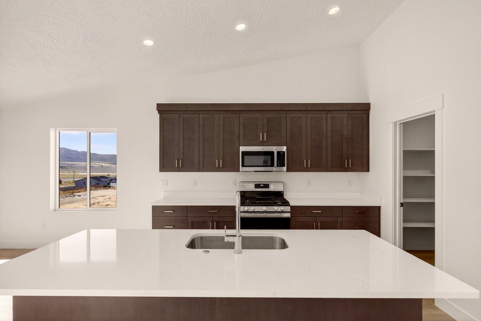 2612 W Black Sage DR, Cedar City, photo 16 of 27