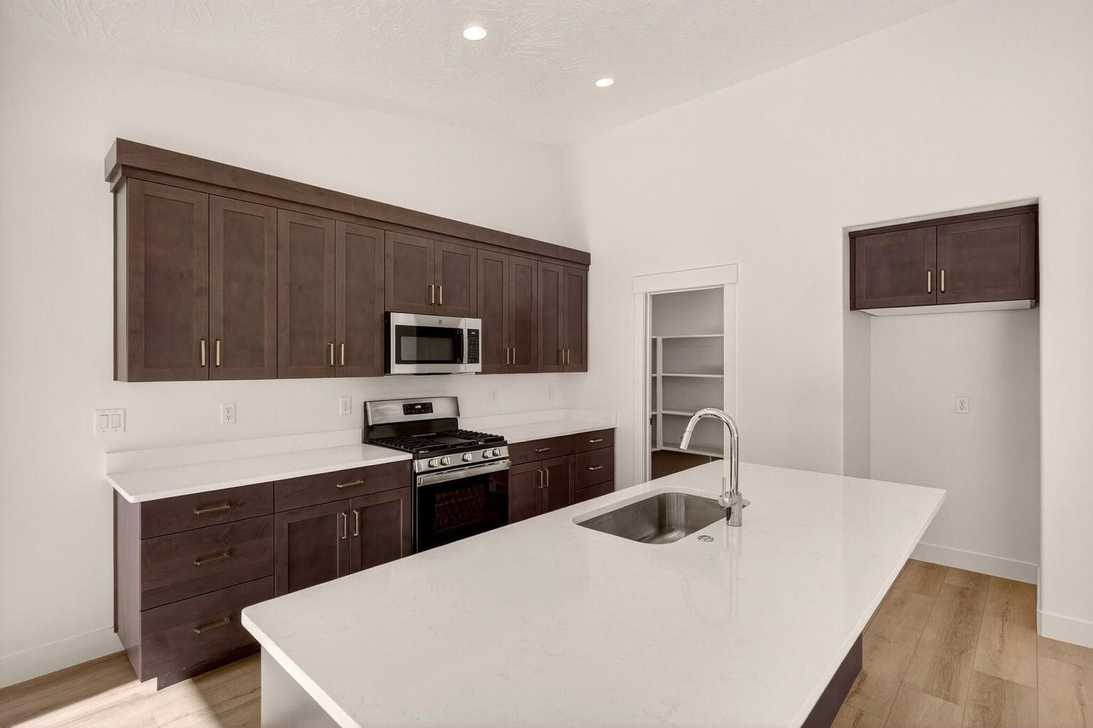 2612 W Black Sage DR, Cedar City, photo 17 of 27