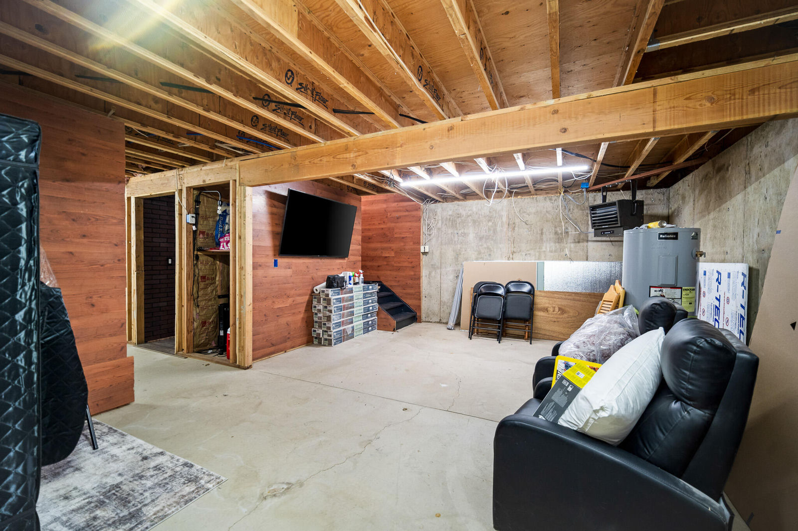 1295/1275 E Bluebird LN N, Duck Creek Village, photo 31 of 50