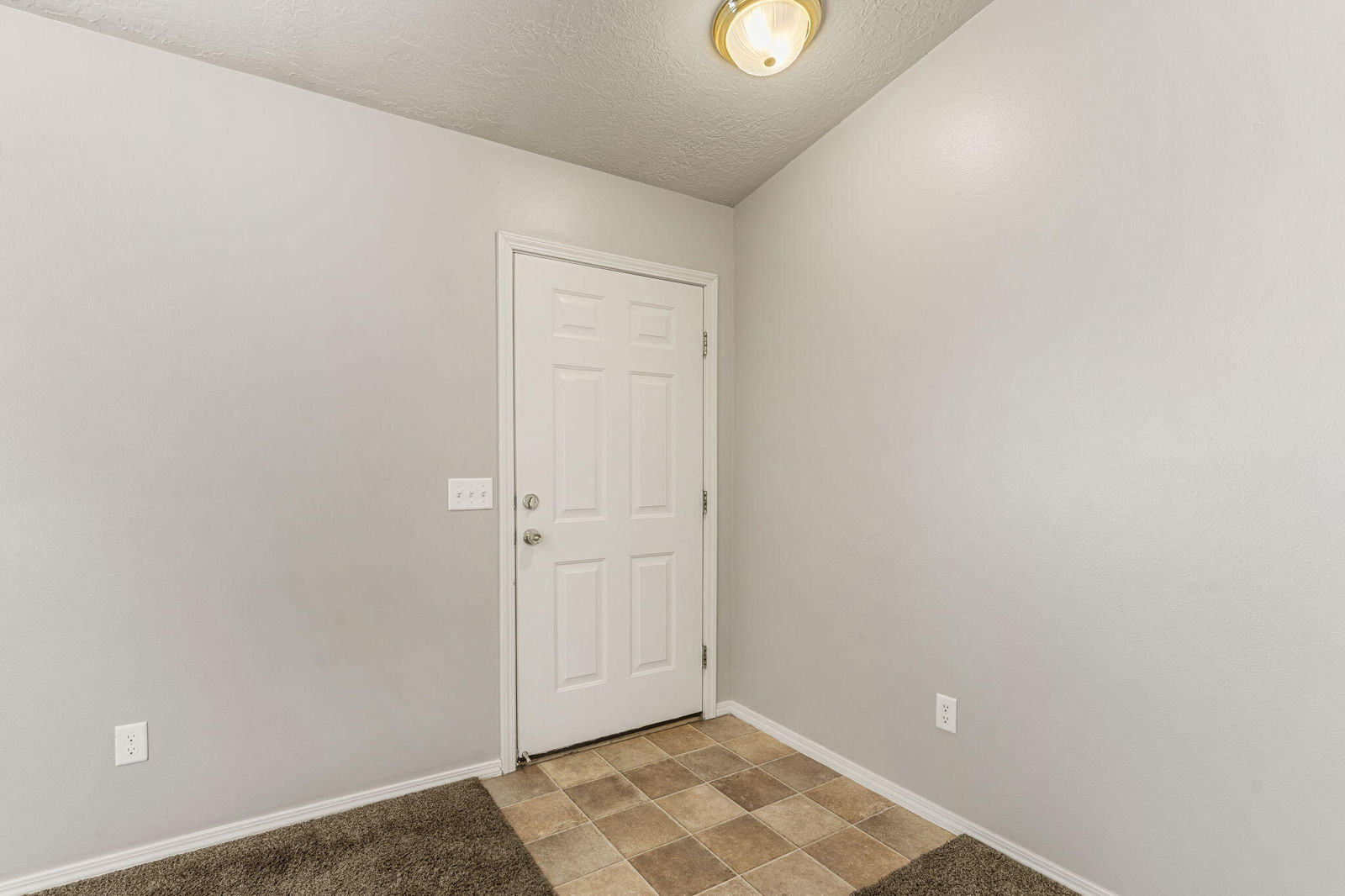 612 W 1300 N, Cedar City, photo 7 of 30