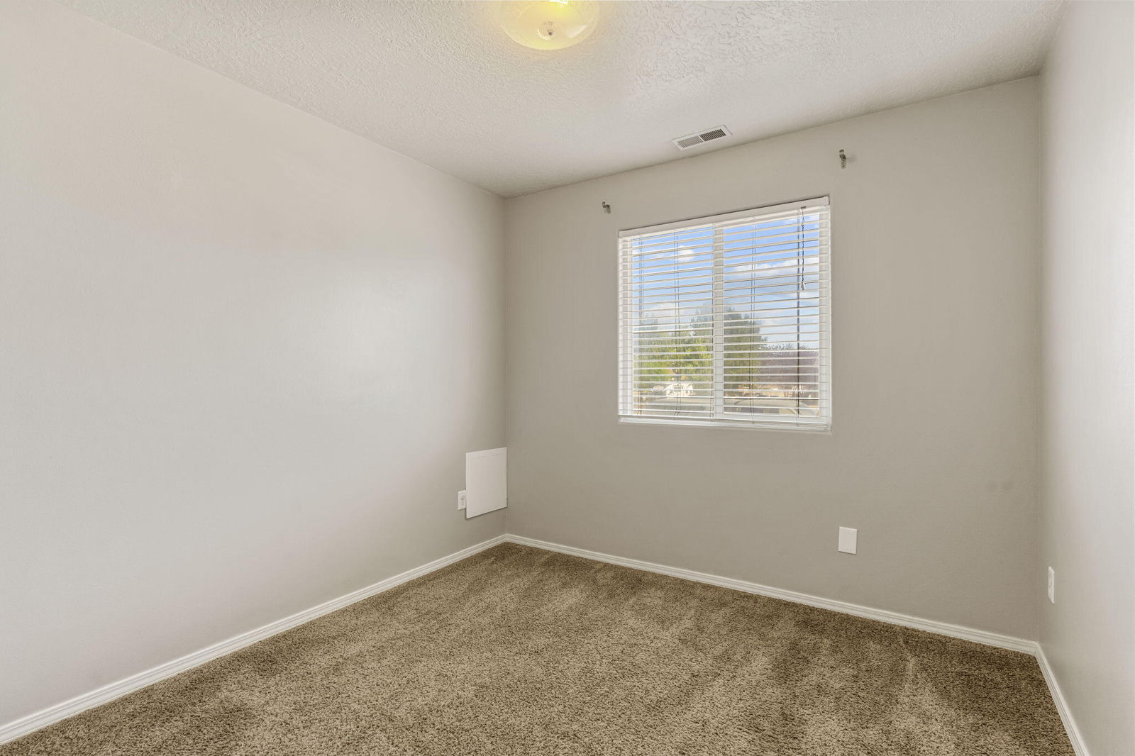 612 W 1300 N, Cedar City, photo 16 of 30