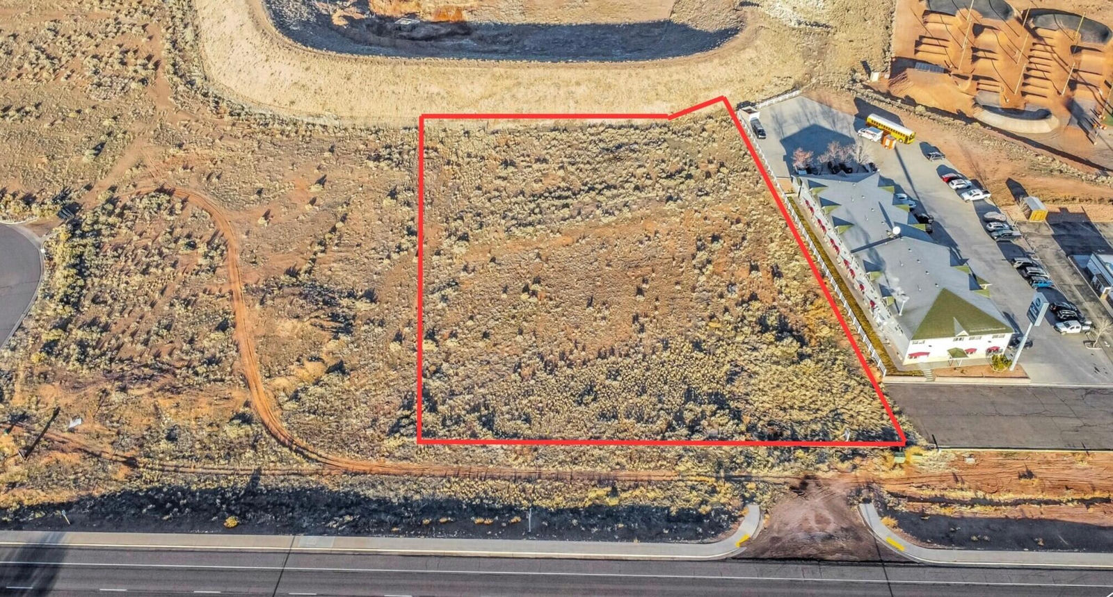Property in Richfield, photo 1
