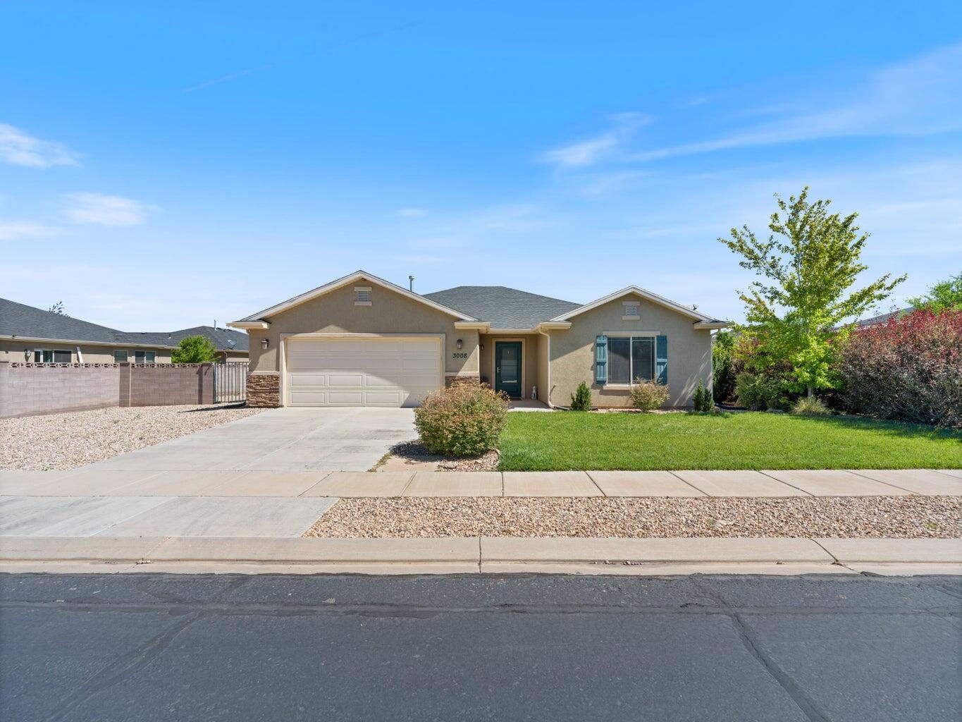3008 W Sycamore LN, Cedar City, photo 1