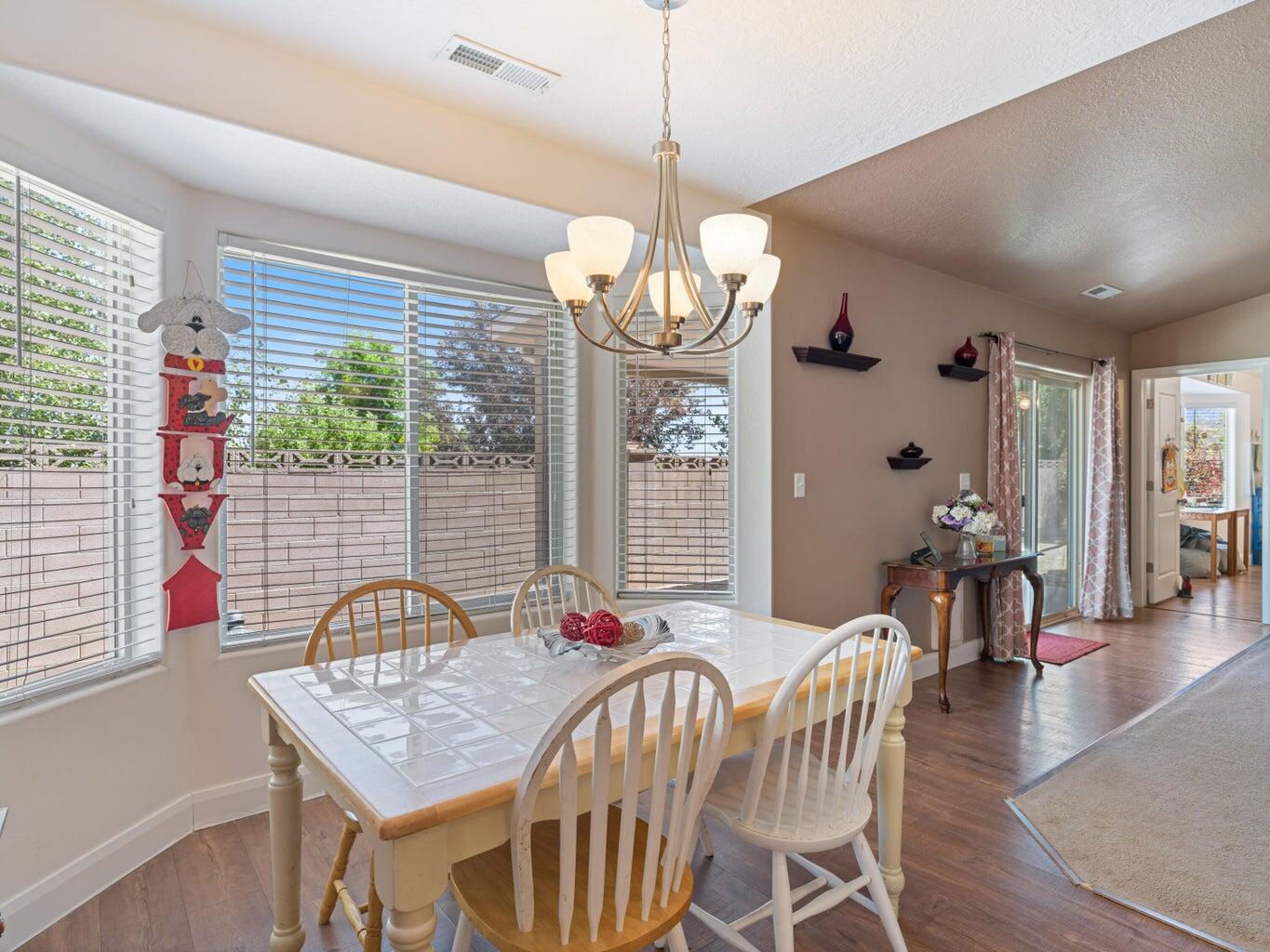 3008 W Sycamore LN, Cedar City, photo 10 of 32