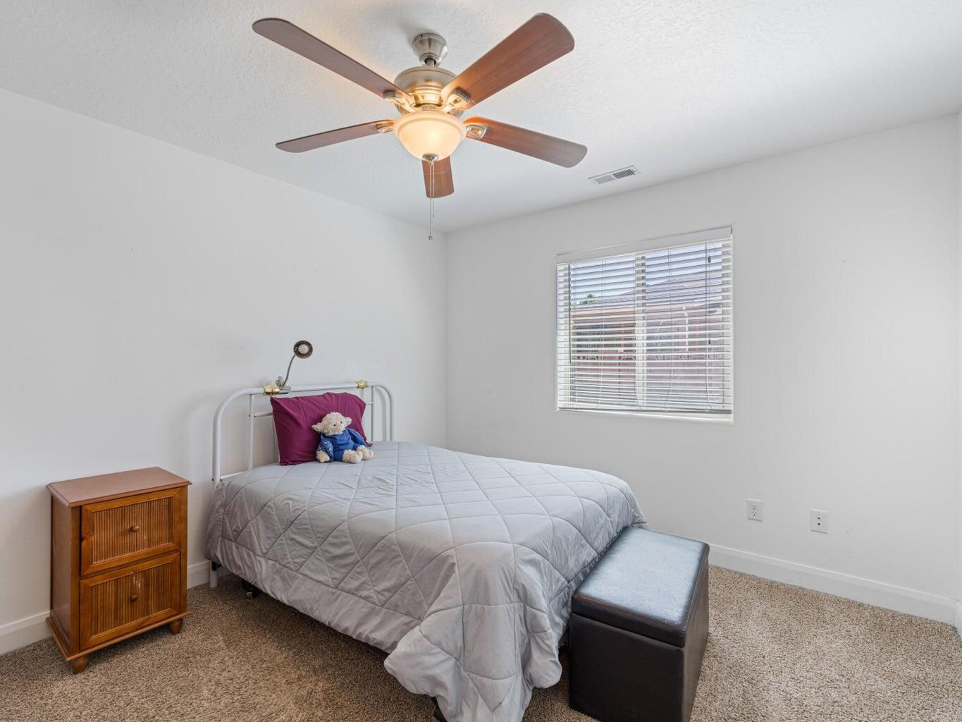 3008 W Sycamore LN, Cedar City, photo 17 of 32