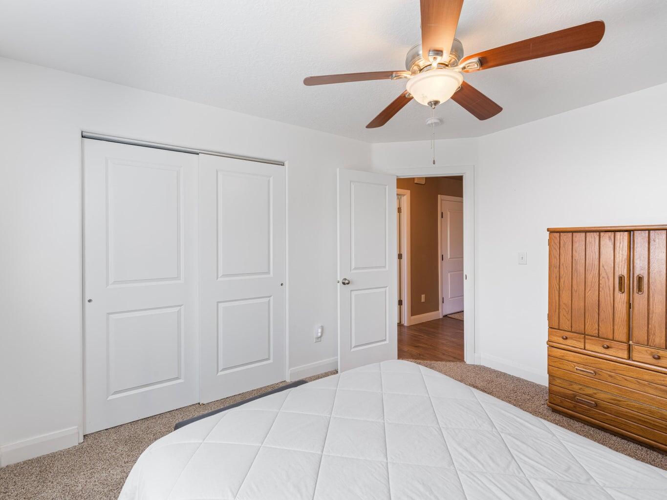 3008 W Sycamore LN, Cedar City, photo 18 of 32